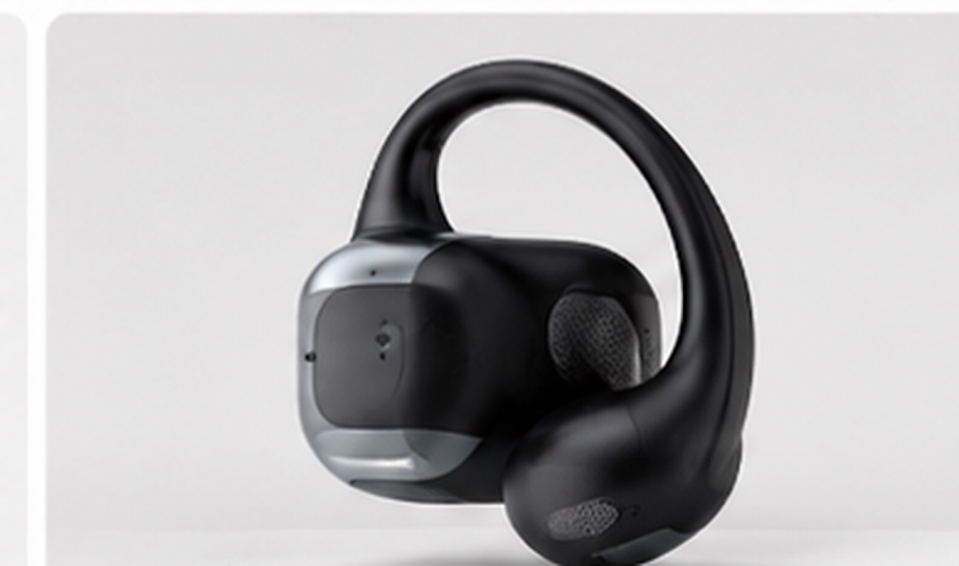 Earclip09S black earbud close-up reference